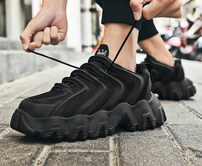 

Summer Breathable Men's Casual Shoes Mesh Breathable Man Casual Shoes Fashion Moccasins Lightweight Men Sneakers Hot Sale