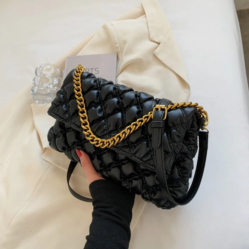 

Casual Design Crossbody Bags for Women 2021 New Thick Chain Soft Leather Large Capacity Shoulder Bag Purse and Handbag Ladies