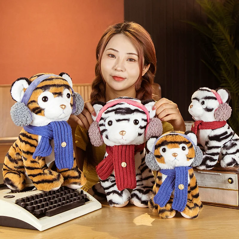 

1pc 30/40cm Funny Tiger with Scarf Plush Toys Lovely Dolls Stuffed Soft Animal Pillow Cute Tiger Toy for Children Baby Gifts