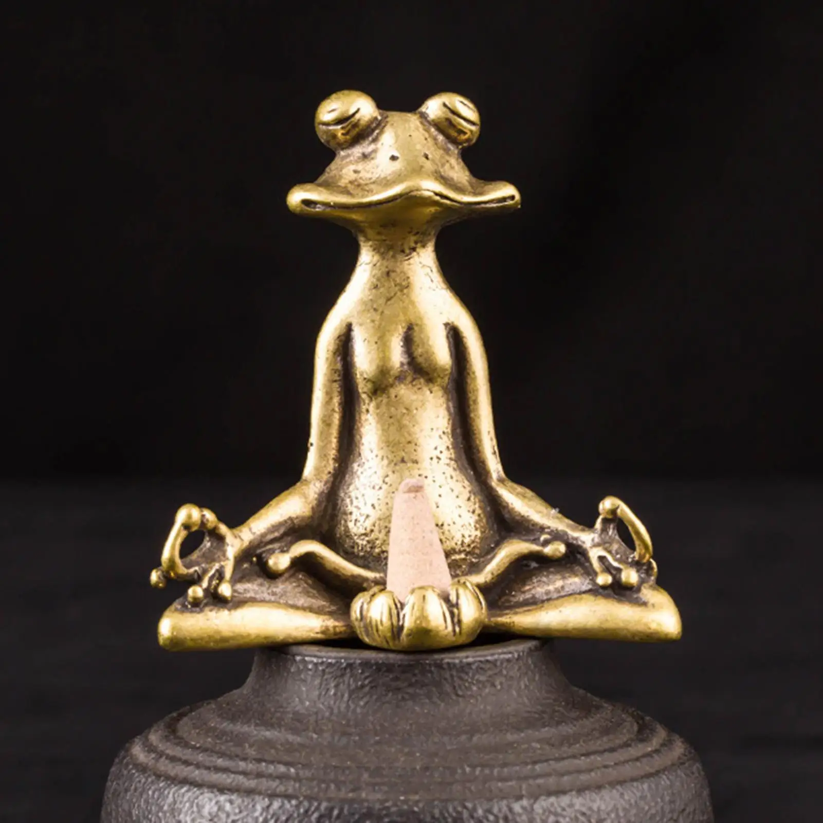 

Retro Bronze Frog Statue Sculpture Incense Burner Vintage Brass Sitting Zen Frog Statue Sculpture Incense Holder Desk Ornament