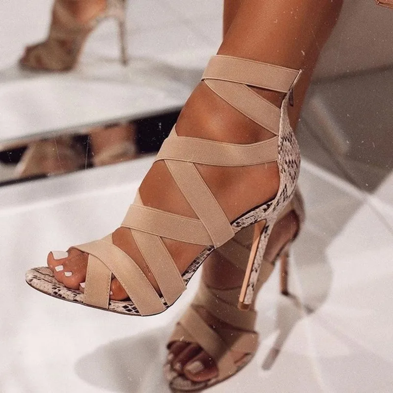 Туфли-лодочки женские со змеиным принтом высокий тонкий каблук заостренный