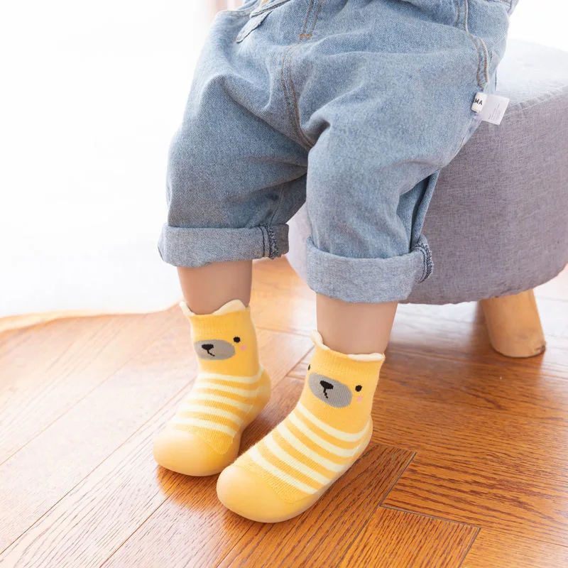 

New Kids Socks Shoes Winter Boys Soft-Soled Non-Slip Shoes Newborn Toddler Shoes Girls Thick Terry Indoor Floor Sock Baby Boots