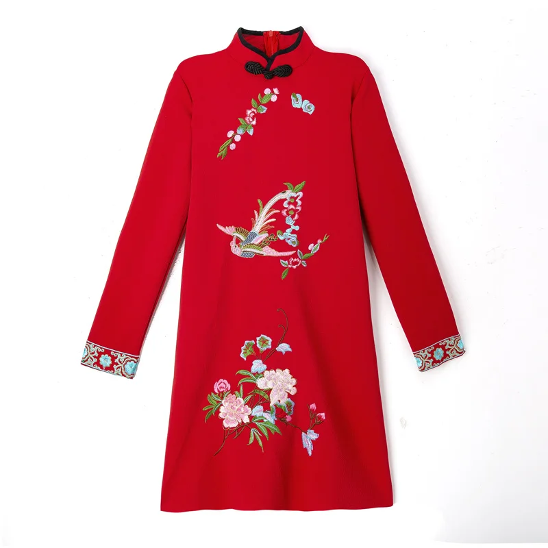 

2020 Autumn Winter Embroidery Chinese Traditional Dress for Women Oriental Qipao Modern Cheongsam Dress Modern Red China Dress