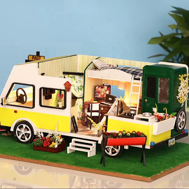 K037 DIY Doll House Wooden Doll Houses Miniature dollhouse Furniture Kit Toys for Children Gift Time travel Doll Houses A-016 - Цвет: K037