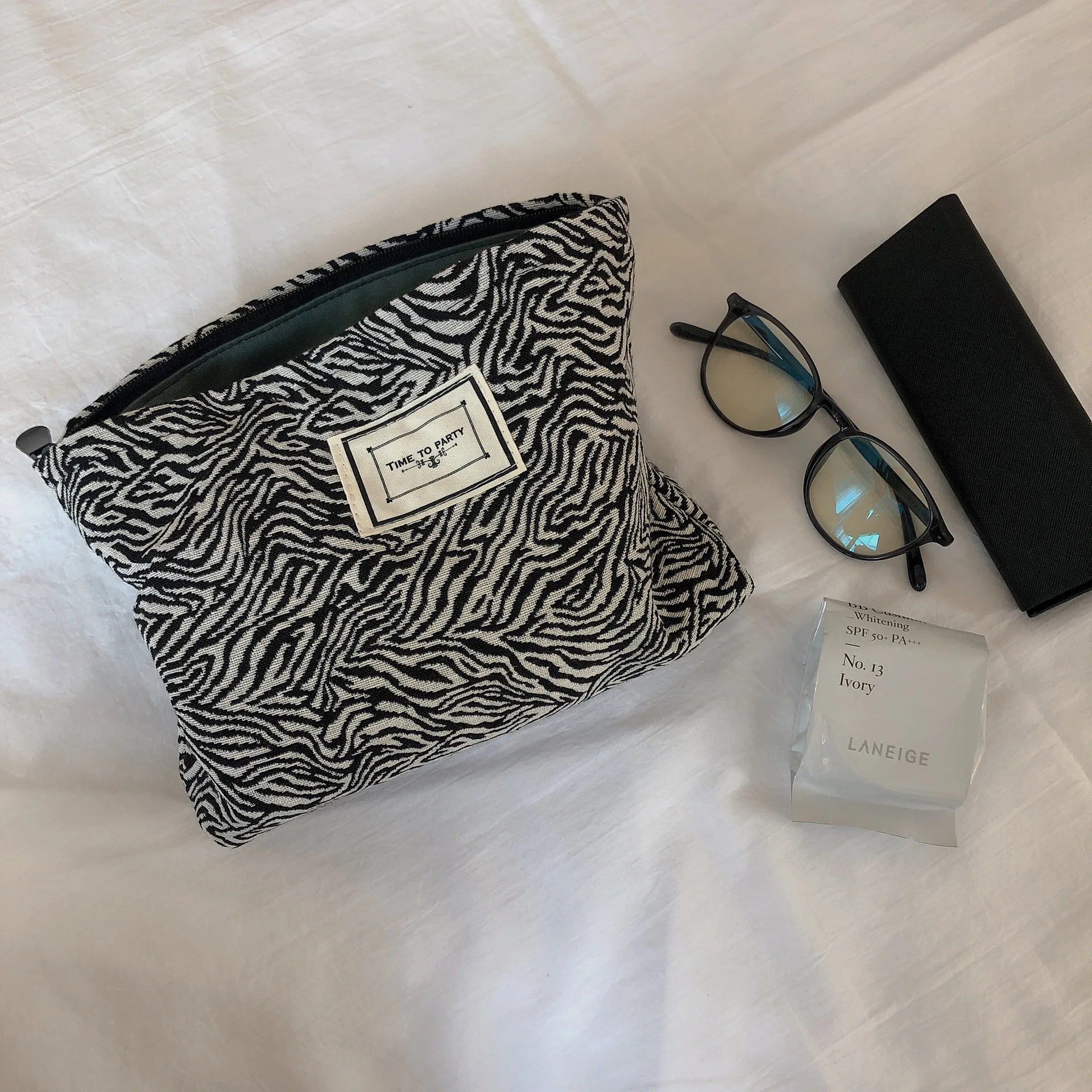 Большая женская сумка для макияжа с леопардовым принтом косметическая парусина