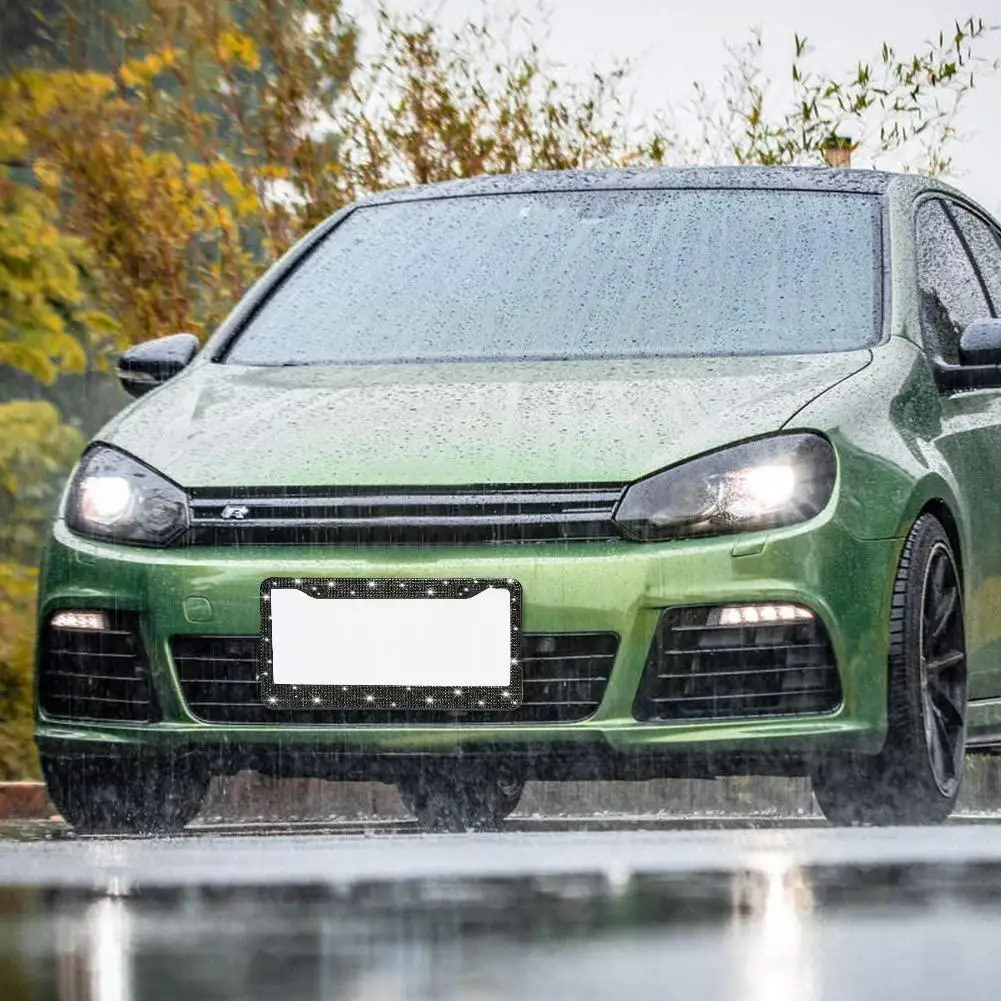 

2021 New High Quality Rhinestone Sparkling License Tool Installation Frame Frame Plate Bling Accessories Car License Plate W8R4