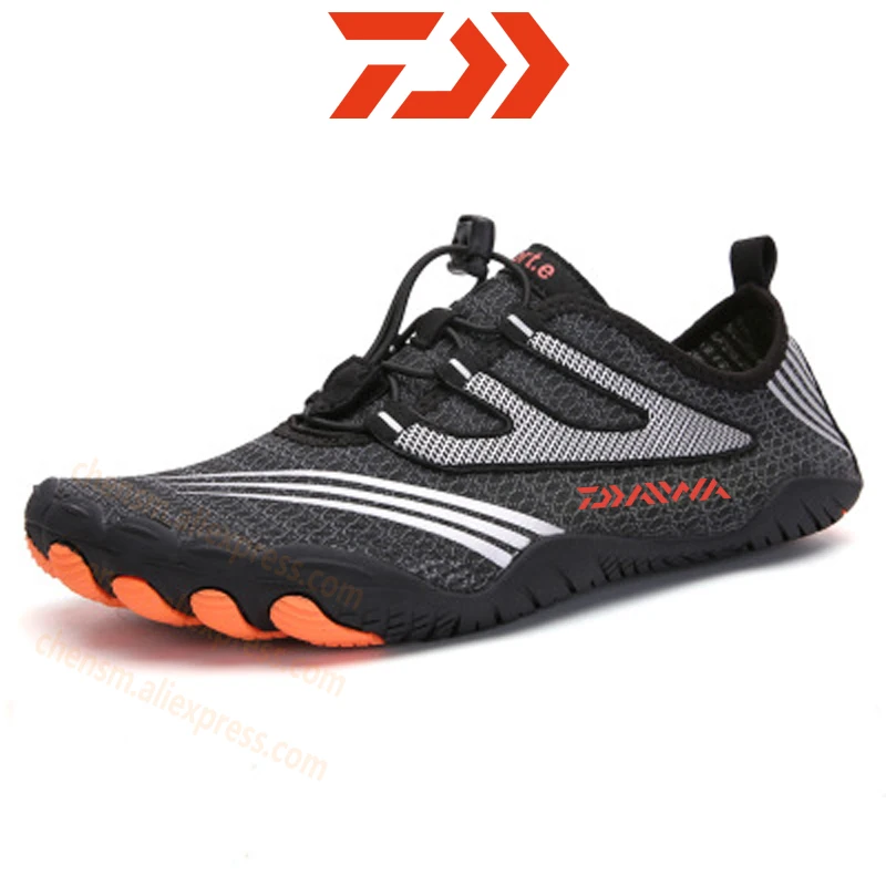 

Dawa New Men Swimming Shoes Outdoor Sports Upstream Beach Shoes Daiwa Fishing Wading Shoes Couple Non-slip Diving Women's Shoes