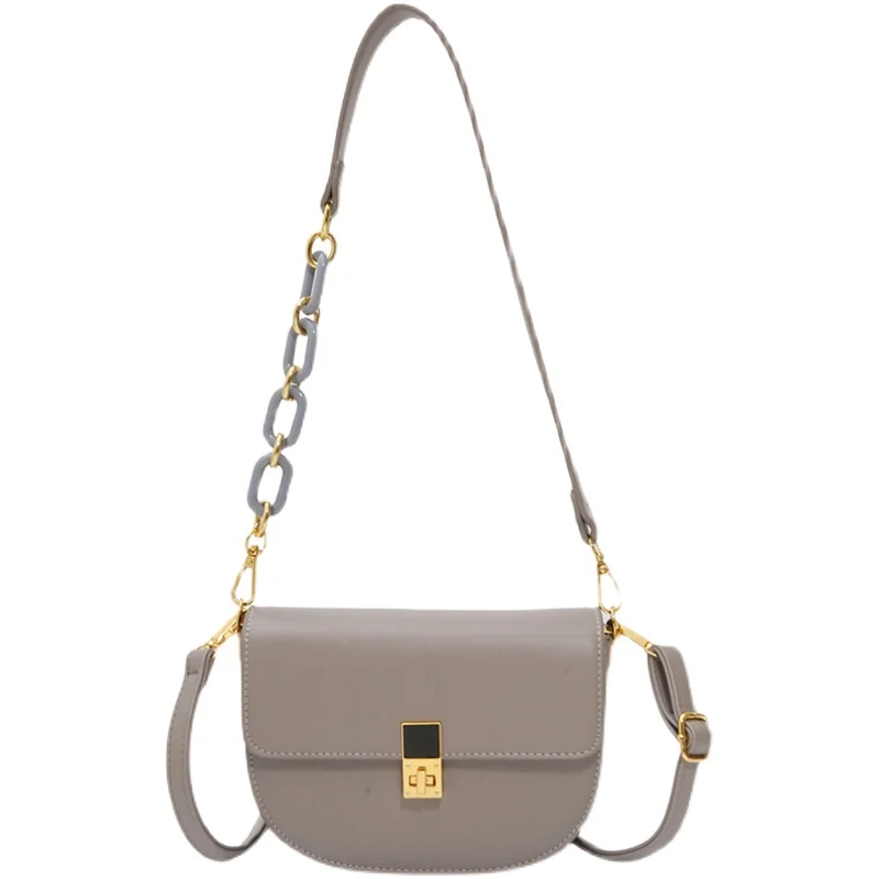 

Armpit bag female Messenger Bag NEW 2021 popular small square bag niche design high-grade one shoulder saddle bag summer