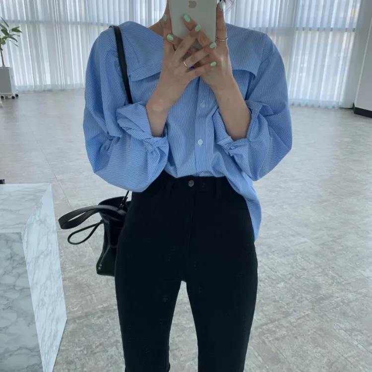 

Striped shirt 2021 spring new design sense loose long-sleeved collar irregular asymmetric women's clothing