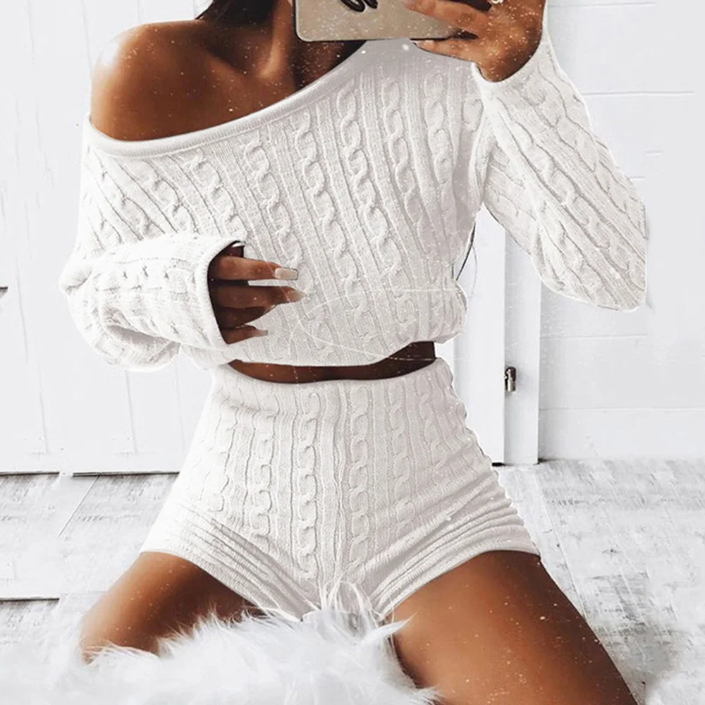 

2021 Women Outfits Set Knitted Long Sleeve Crop Tops and Bodycon Shorts Suit Winter Warm Sexy 2Piece Set Hot Sale Winter Clothes