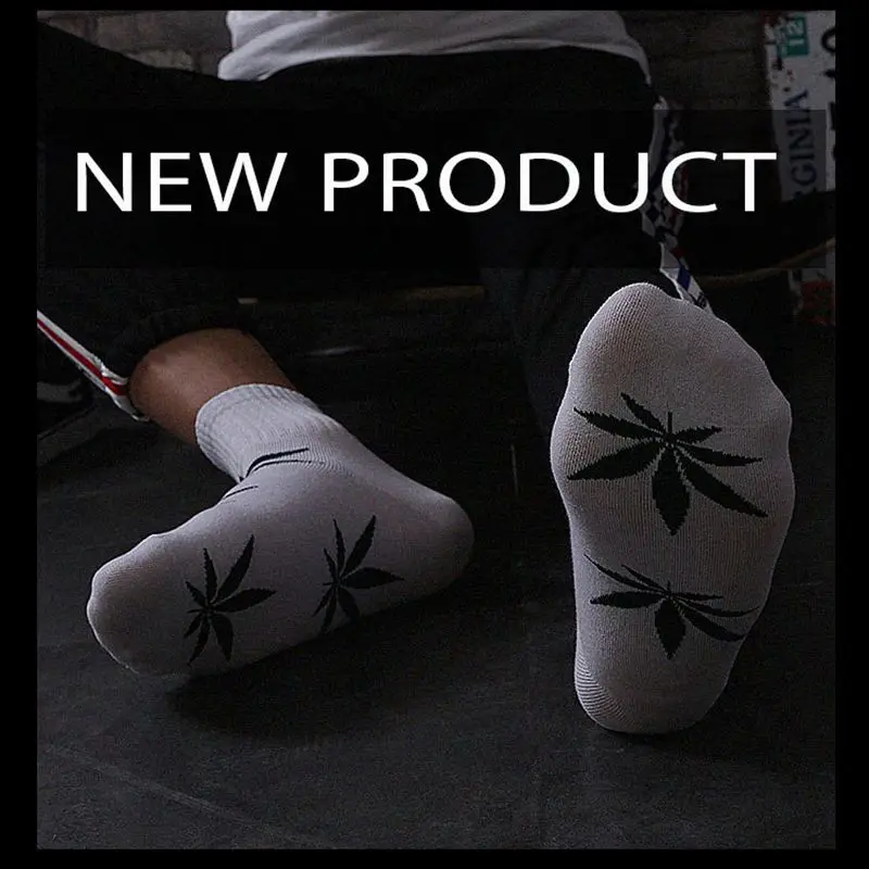 

Носки мужские и женские, уличная мода, носки средней длины с узором в виде кленовых листьев, воздухопроницаемые и впитывающие Пот спортивны...