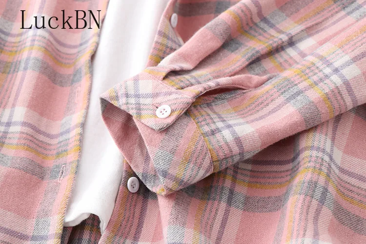 

Plaid Shirts Womens Blouses Harajuku Long Sleeve Lady Checked Tops Loose Female Outwear Casual Clothes Spring Autumn News 2021