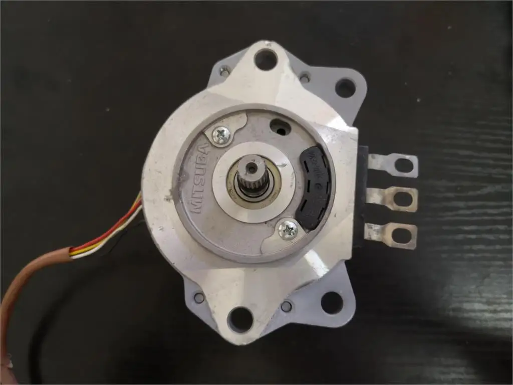 Большой магнитный бесщеточный сервомотор 12 В постоянного тока 600 Вт 2400 об/мин