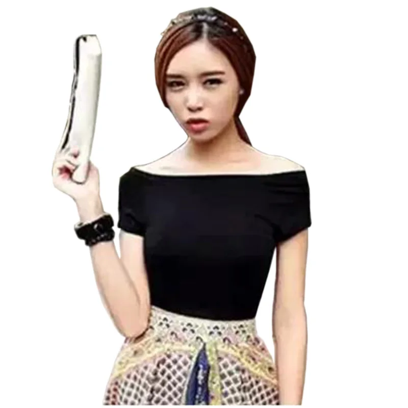 Женская футболка с открытыми плечами черная пикантная вырезом лодочкой и