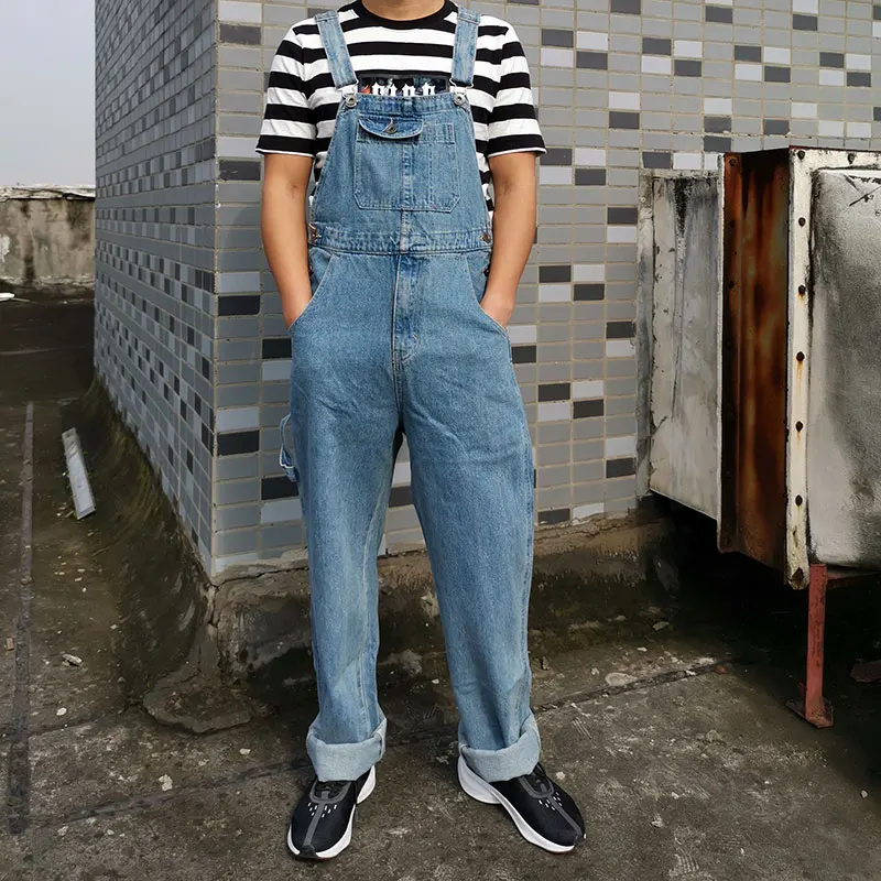 Комбинезон мужской джинсовый синий с нагрудником большими карманами в стиле