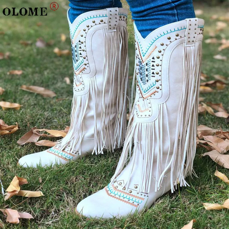 

2021 Autumn and Winter Women's Bohemian Women's Boots Ethnic Fringed Ankle Boots Pu Plus Size Square Heel Shoes 36-43