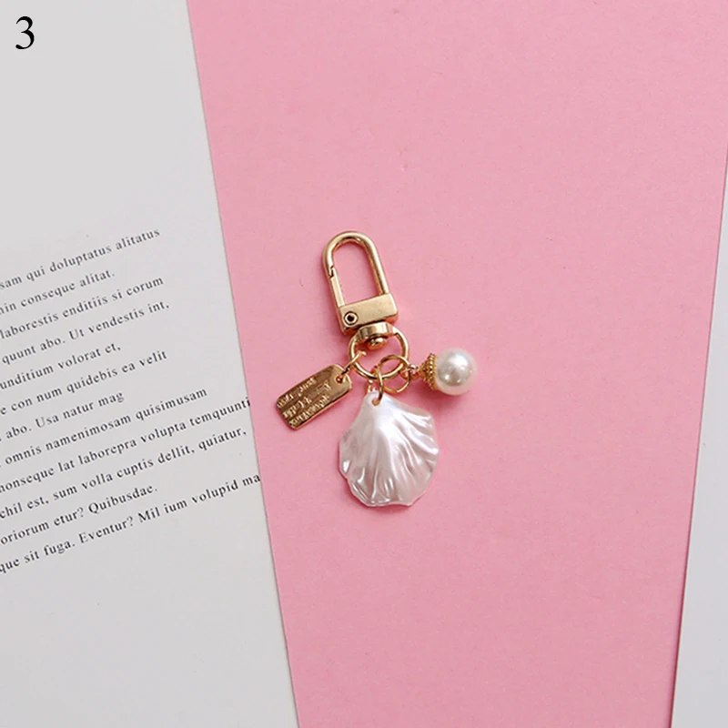 

2020 Cute Pearl Heart Keychain Bag Charm Woman Key Ring Key Holder Gift Gold Color Love Key Chain Keychains Funny Gifts