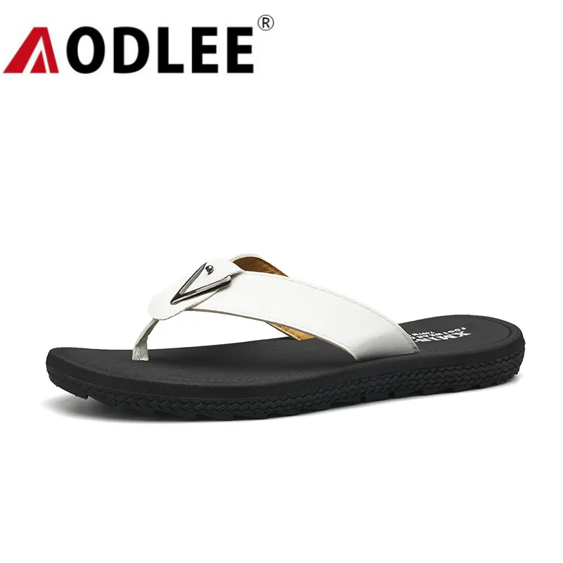 Мужские шлепанцы летние модные пляжные удобные нескользящие мужские сандалии