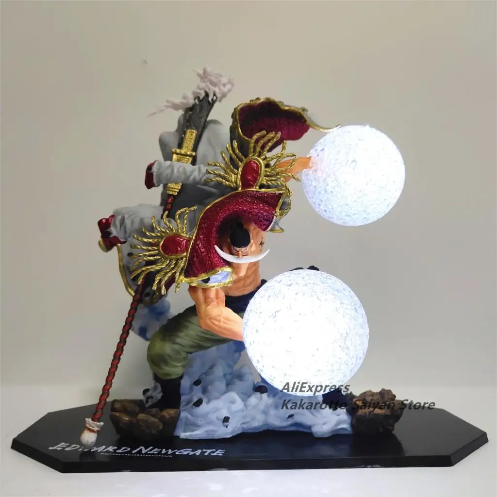 Экшн фигурка Эдвард Ньюгейт из ПВХ со светодиодным ударным эффектом аниме белой