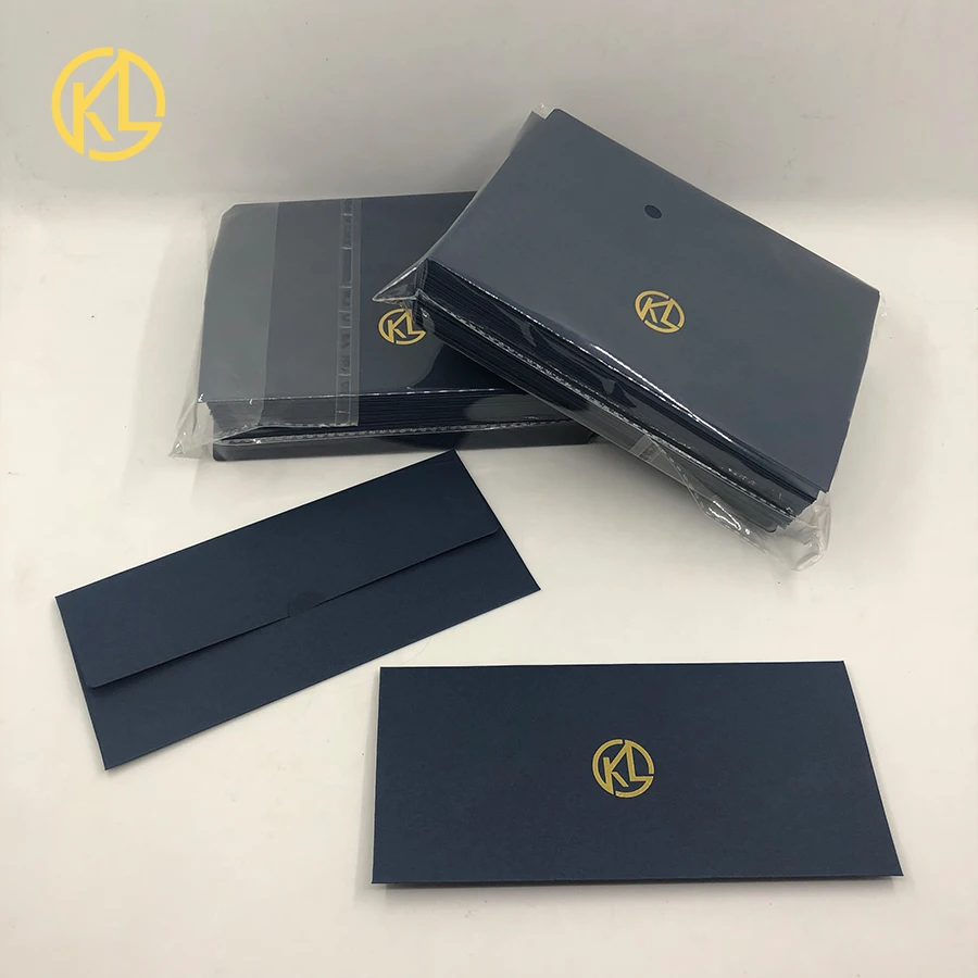 100 шт. бумага Материал синий цвет конверт с золотой горячей печатью логотипа для