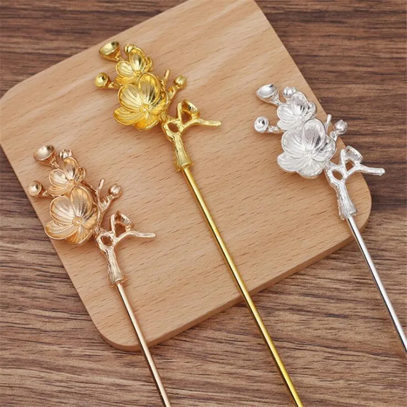 

SIXTY TOWFISH 2 Pieces DIY Jewelry Accessories Handmade Materials Charms Metal Flower Filigree Flower Slice Hairpin