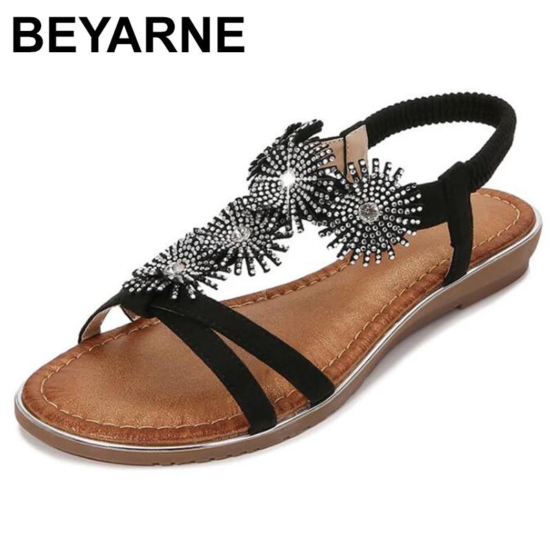 

BEYARNESummer new women sandals casual bohemian sandals women fashion wild round head flowers rhinestone flat beach sandalswomen