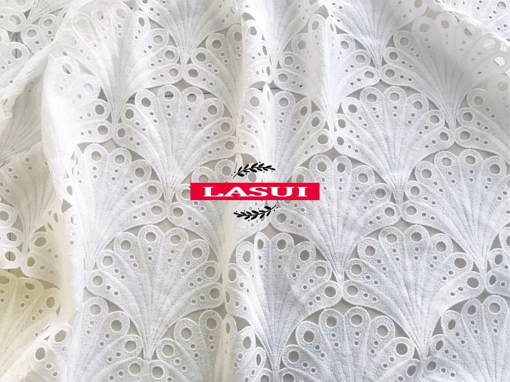 LASUI, высокое качество, 1 ярд, полый белый молочный шелк, большая вышивка, Водорастворимая кружевная ткань, сделай сам, вечернее платье S0036