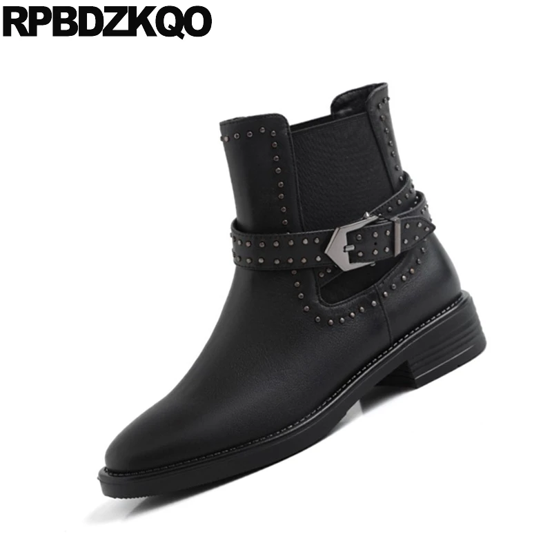 Женские байкерские ботильоны челси с заклепками Черные полусапожки круглым