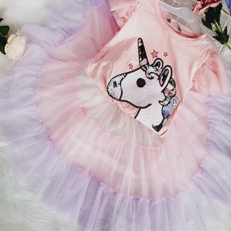 

Cartoon Unicorn Kids Suit Fashion Sequin Unicorn T-shirt + Mesh Tutu Skirt 2Pcs Outfit 2021 Summer Casual Baby Girl Clothing Set