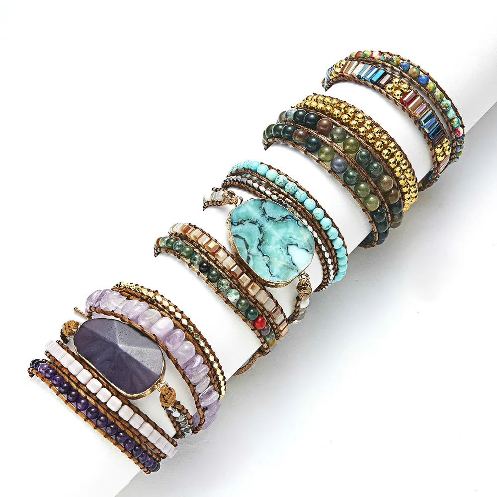 Женский браслет с подвесками ручной работы многослойный из натурального камня