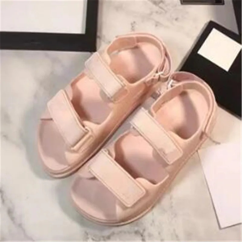 

Сандалии женские с двойной пряжкой, Модная элегантная Уличная обувь на платформе, с носком