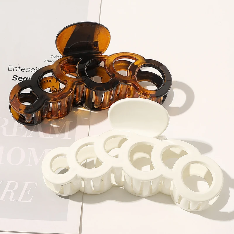 

Solid Geometric Hollowing Large Hair Claw Crab Clamp Hair Clip Hair Accessories Hollow Circular Hair Claw Transparent Leopard