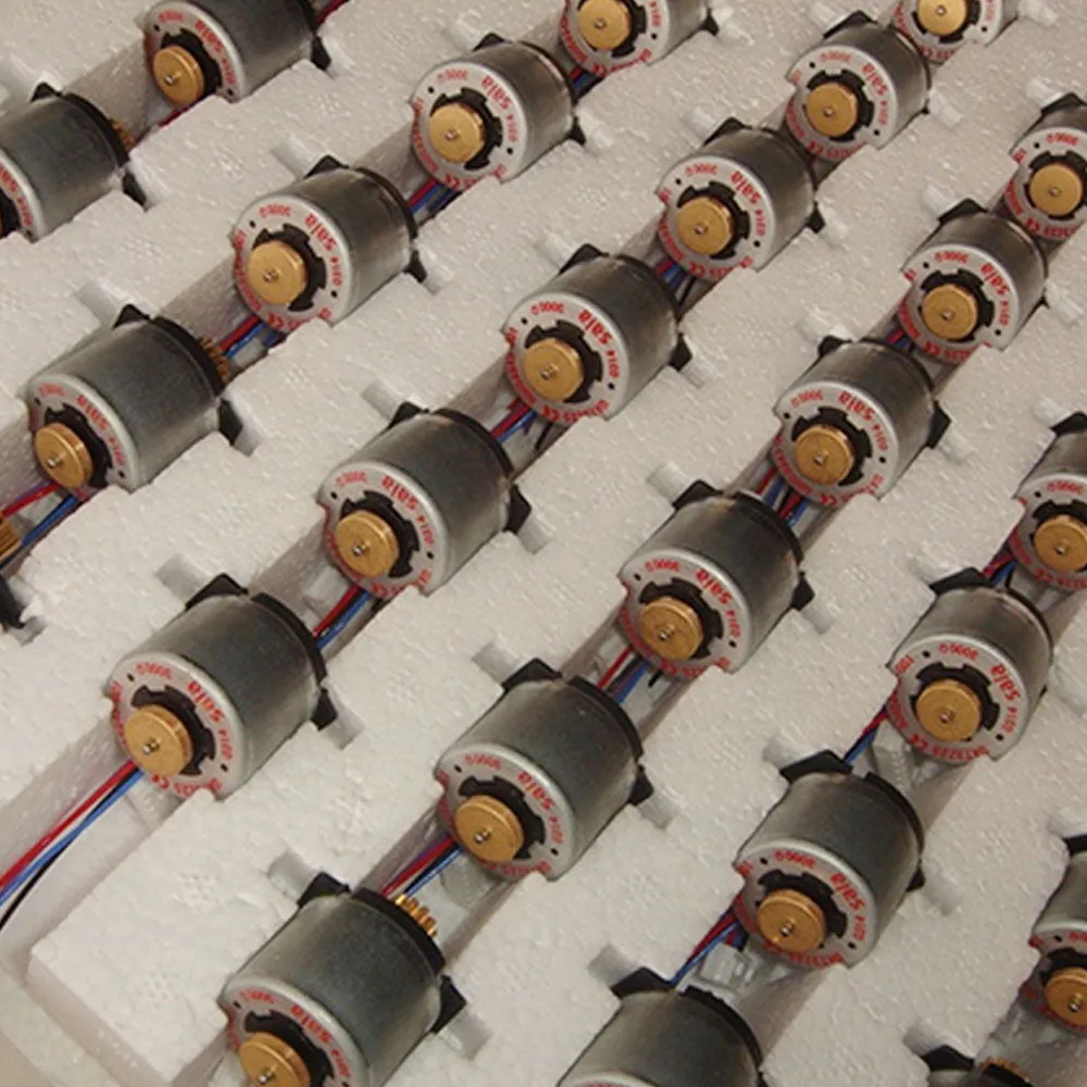 SAIA 2 фазы 4 линии Микро Мини шаговый двигатель UAT3Z25 60V 50hz 3000 Ohms 20 мм круглый круговой
