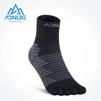 one pair aonijie e4819 sports middle tube toe socks quarter athletic five toed socks warm thickened terry for running marathon