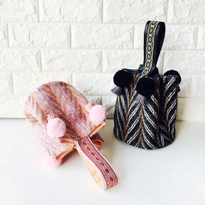 Сумка женская с бахромой через плечо в винтажном богемном стиле бесплатная