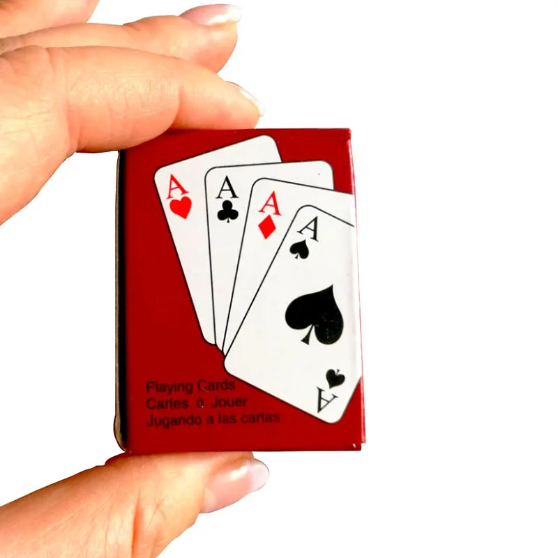 Милый миниатюрный кукольный домик милый мини покер игральные карты стиль