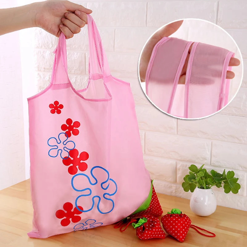 

Creative Environmental Shopping Bag Casual Floral Strawberry Foldable Shopping Bags Reusable Folding Nylon Large Capacity Bag