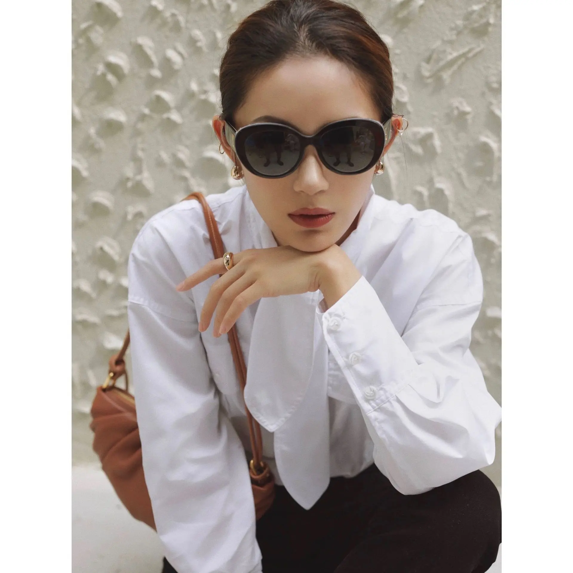 

Scarf Women Shirt, Pocket Shirt, Female Design Sense Niche Long-sleeved Retro Temperament, Drop-shoulder Sleeve Loose Shirt Top
