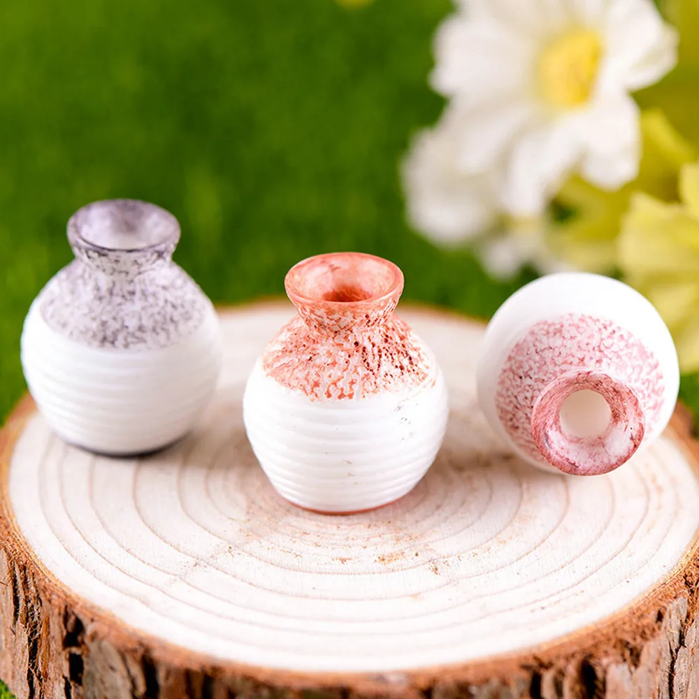 

2021 hotRandom Color Resin Miniature Small Mouth Vase Diy Craft Accessory Home Decoration Accessories Fine-cut Vase Ornamentnew