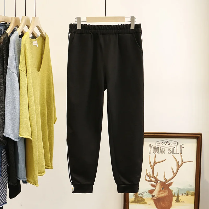 Женские весенние штаны женские шаровары вышитые брюки с ромашками размера плюс