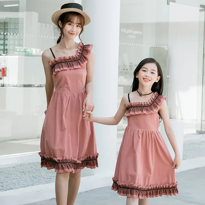 

New Family Matching Outfits Parent Child Womens Stitching Dress Mother Kids Girl Mom and Daughter Long Skirt Children Clothes