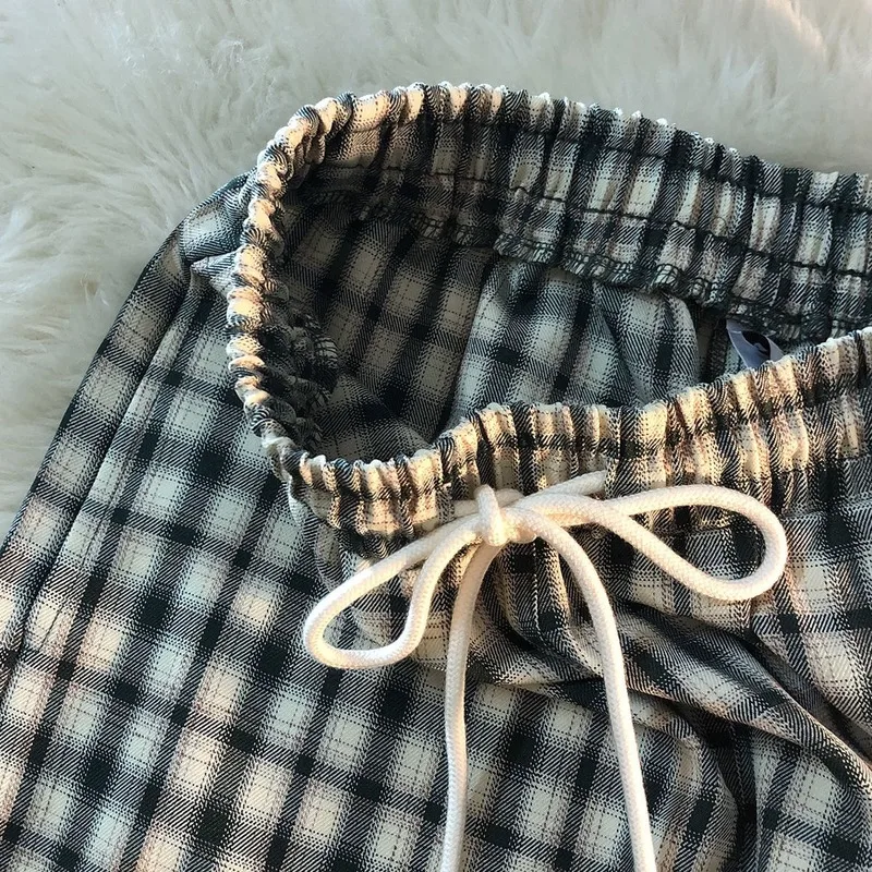 

KUSAHIKI Women Plaid Pants Lace Up High Waist Long Trousers 2021 Spring New Cartoon Bear Embroidery Harem Pants Mujer 6F851