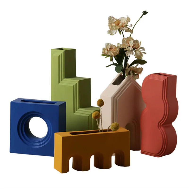 

Nordic Contracted Geometric Art Vase Ceramic Flower Vase Hydroponic Device Desktop Crafts European Home Decoration Wedding Gifts
