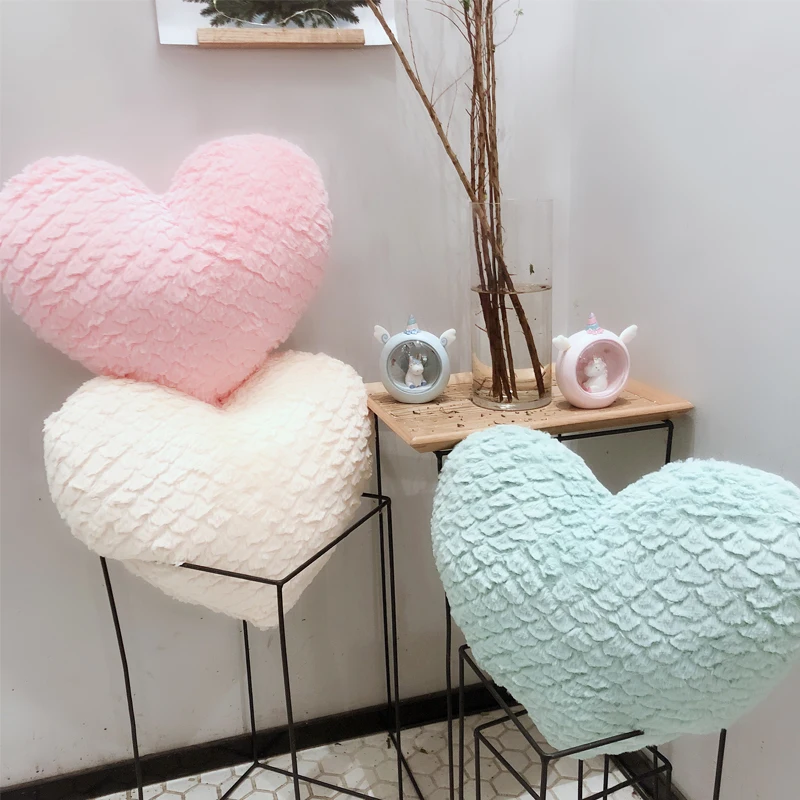 

Lovely Heart Shape Cushion 13 inch Romantic Macaroon Style Cartoon Heart Pillow Stuffed Plush Fleece Doll Cushion Home Decor