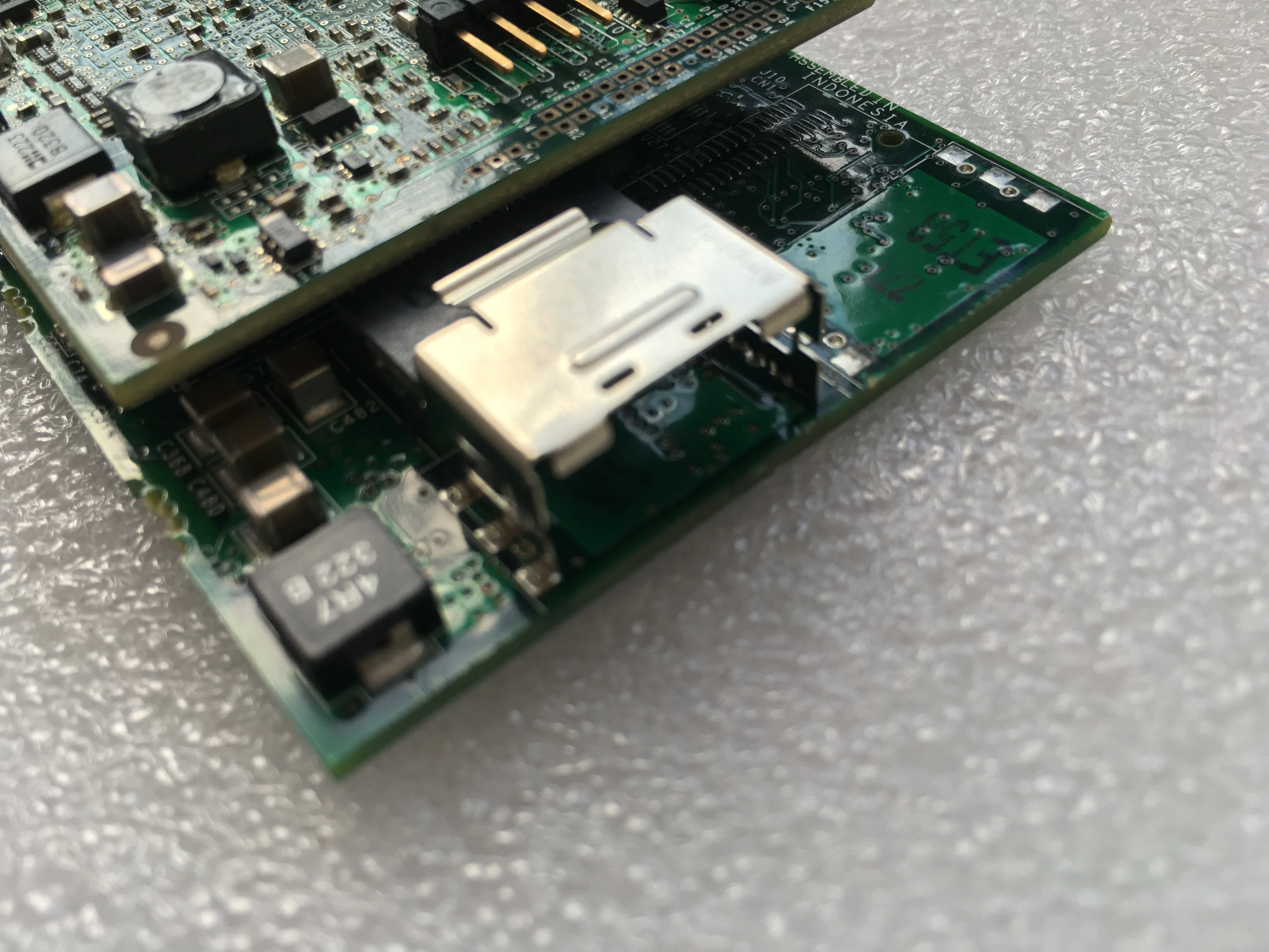 Адаптер для двух ядер SATA и SAS RAID контроллер HBA 512 Мб PCIe 2 0x8 с низким кронштейном |