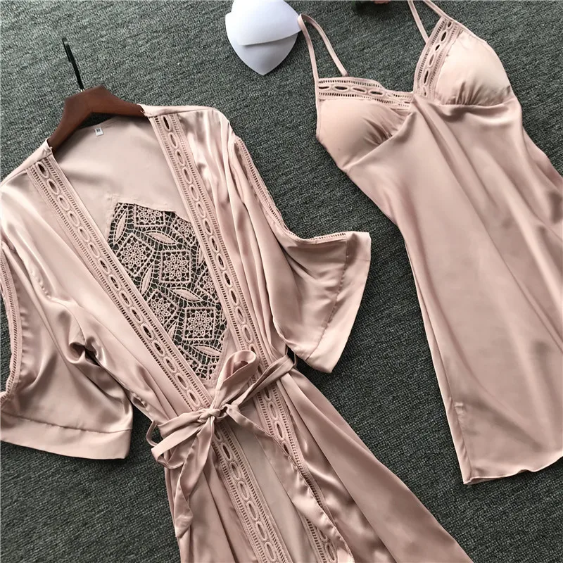 

2020 Two Pieces Robe & Gown Sets For Women Luxury Lace Sexy V-Neck Female Nightwear Nightdress + Bathrobe Sleepwear