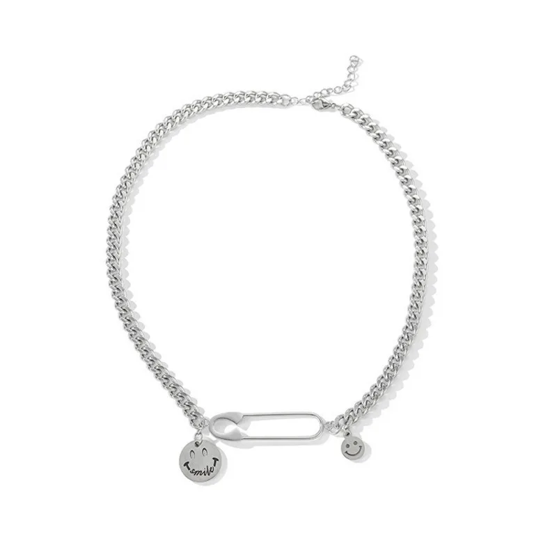 

Creative Letter Print Smile Pendant Necklace for Women Titanium Steel Chunky Chain Pin Asymmetry Chokers Necklaces Jewelry