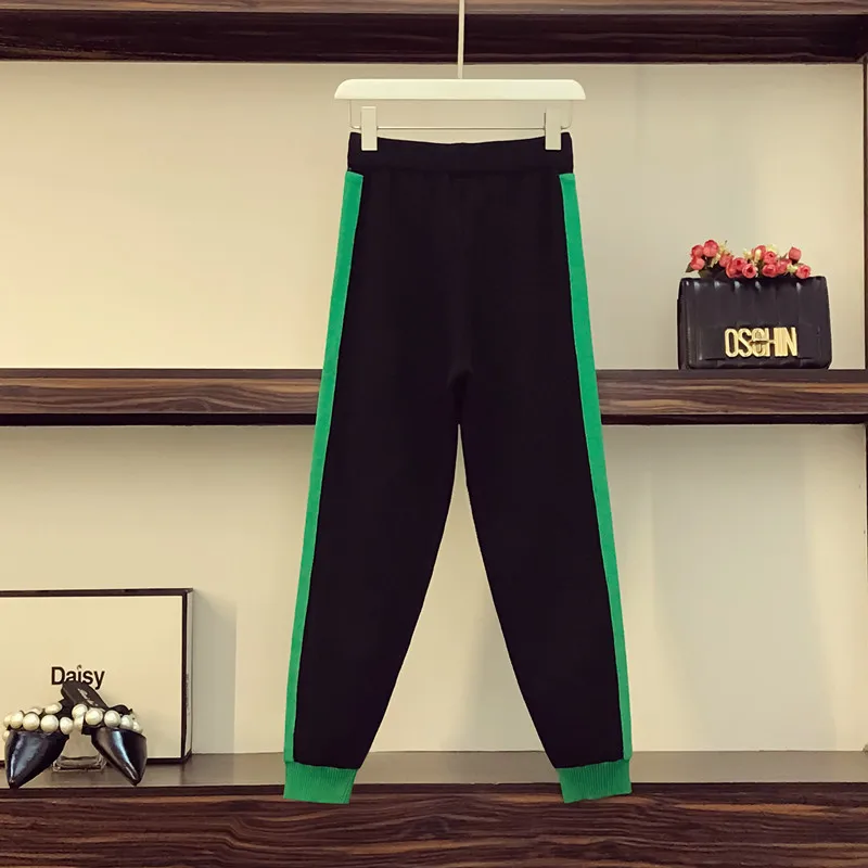 Женский свитер костюм зеленый вязаный кардиган пальто и черные штаны комплект из