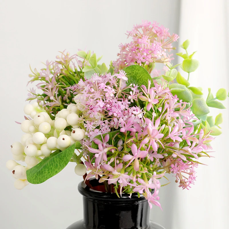 

Hand Pierced Berry Eucalyptus Bouquet Living Room Desktop Flower Arrangement Artificial Flower Artificial Flower Decoration DIY