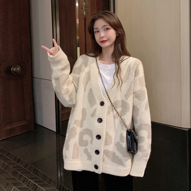 

Sweater Coat for Women Spring and Autumn All-Matching 2021 New Retro Gentle Leopard Print Loose Outer Wear Knitted Kpop Cardigan
